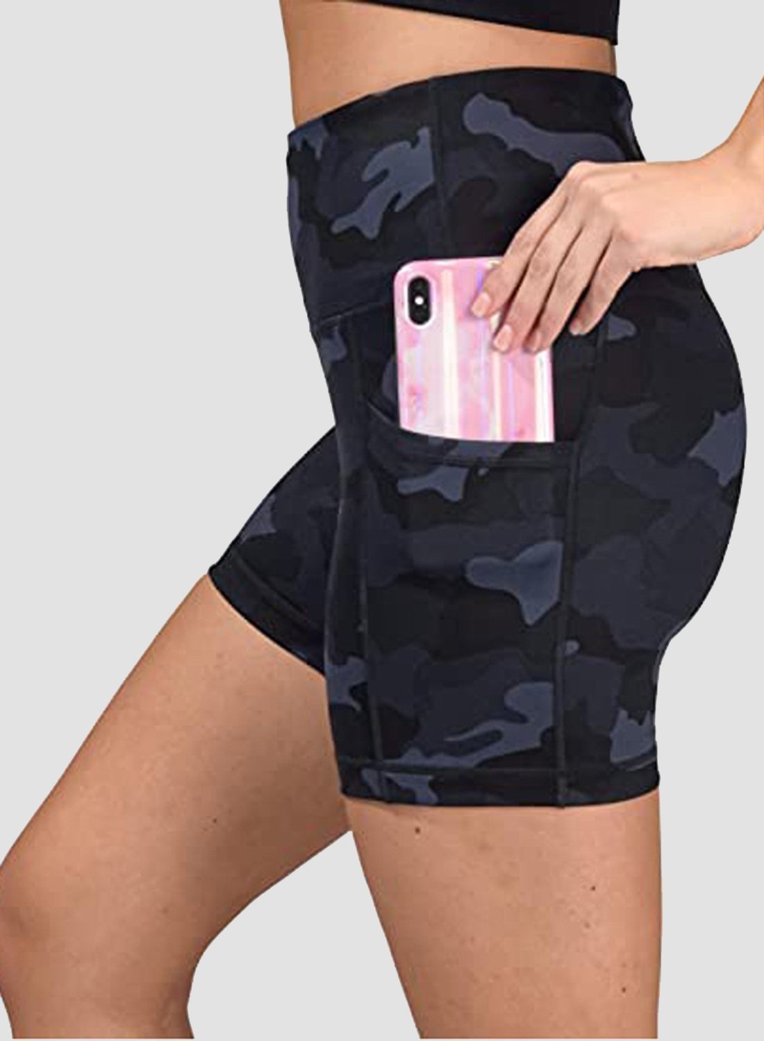 Camo Breathable Pockets Shorts